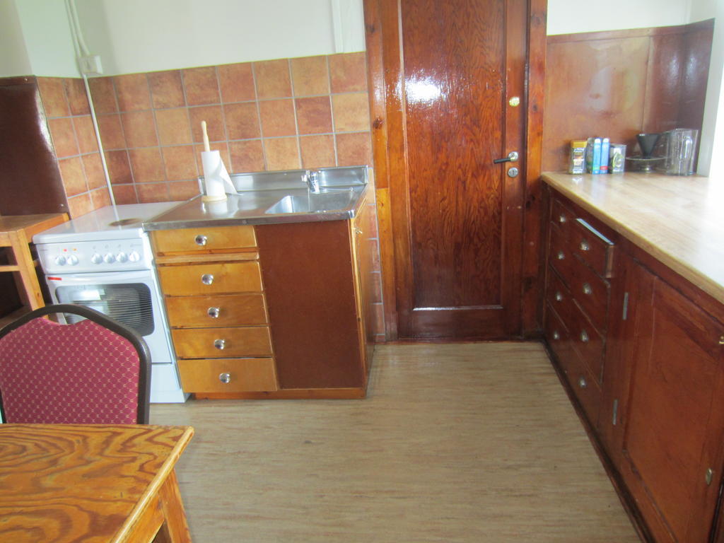 Nes Guesthouse Рейкгольт Екстер'єр фото