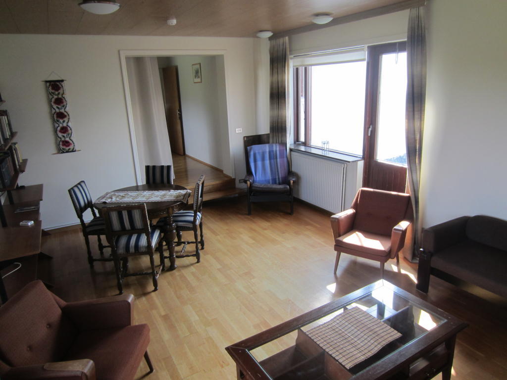 Nes Guesthouse Рейкгольт Екстер'єр фото