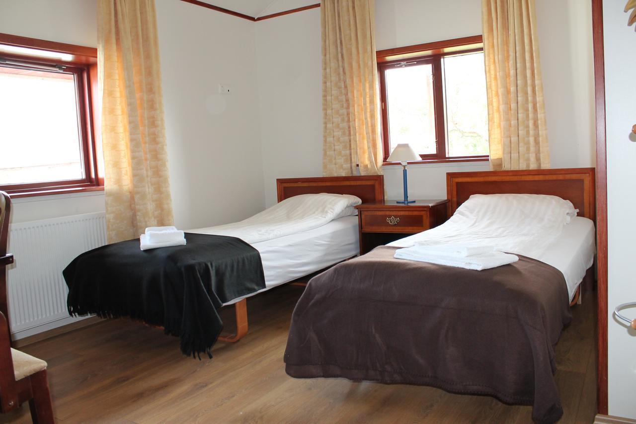 Nes Guesthouse Рейкгольт Екстер'єр фото